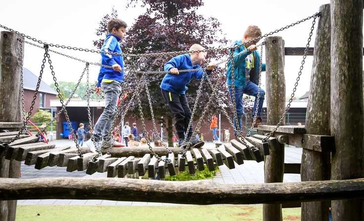 Buitenspelen bij de Talententoren